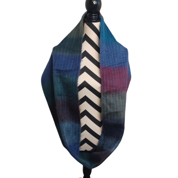 Artsy Boho Colorful Alpaca Blend Snood Infinity Ethical Scarf Wrap Shawl - Picture 3 of 13